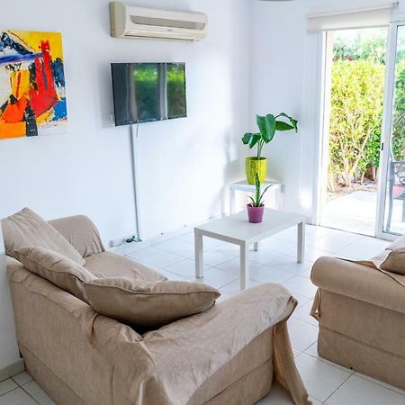 Paphos Helios Cottages מראה חיצוני תמונה